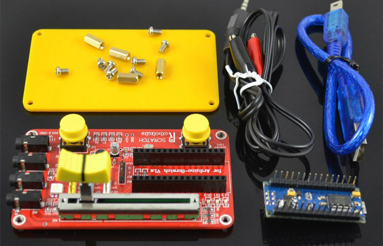 Kratzer, der Ausrüstung für Arduino lernt