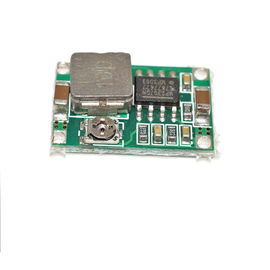 Mini-360 DC-DC Dollar-Konverter 4.75V-23V zu 1V-17V treten Energie-Modul zurück