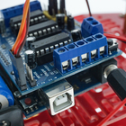 Leichter Gegenstand der Arduino-Starter-Ausrüstungs-2WD DIY nach elektrischem Roboter HC-SR04