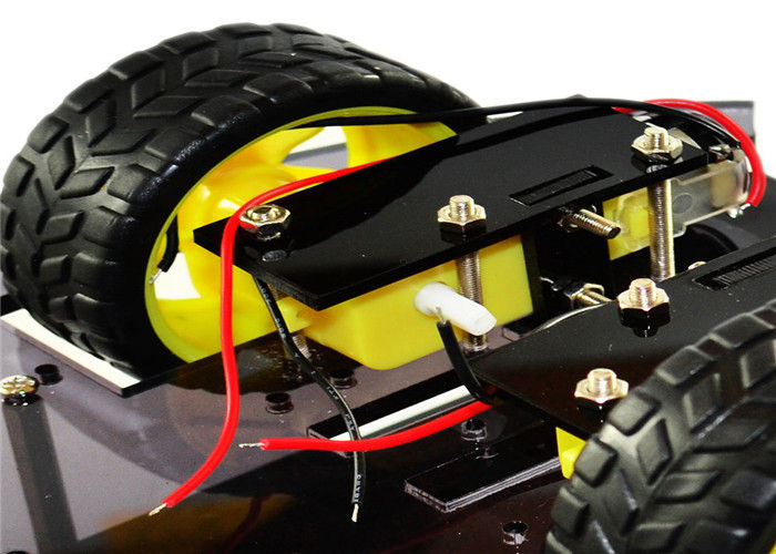 Projektiert intelligenter Arduino Auto-Roboter DCs 6V, intelligente Auto-Fahrgestelle für Arduino-Ausbildung DIY